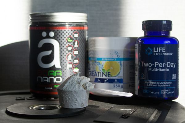 Top 5 compléments alimentaires pour améliorer vos performances sportives