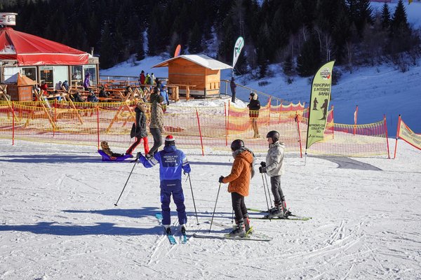 Sign up for private ski lessons in Courchevel to improve your skills